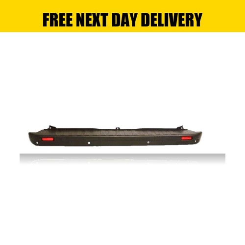 Rear bumper centre piece - rear,