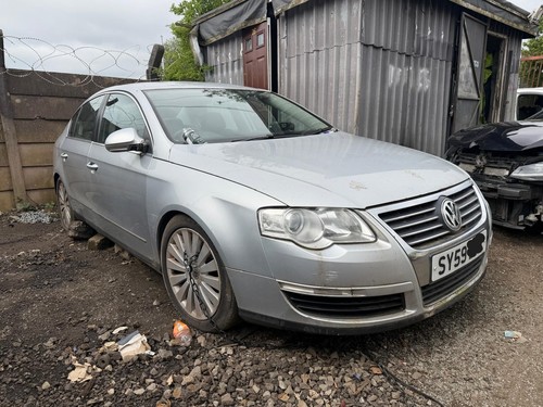 Passat 2009 wheels nuts - vw, x4