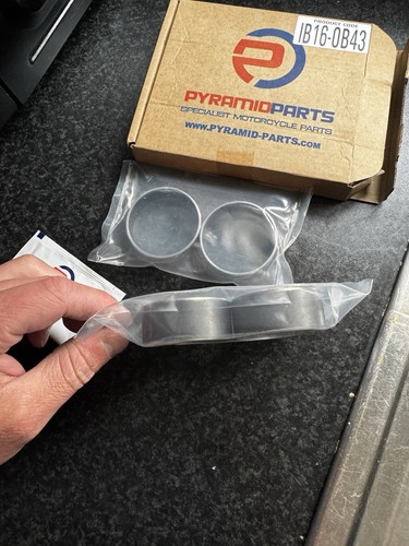 Gsxr 600 inner and outer - 600, k1-3