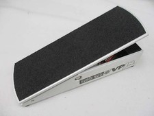 ERNIE BALL VPJR 250K Volume Pedal Compact Design