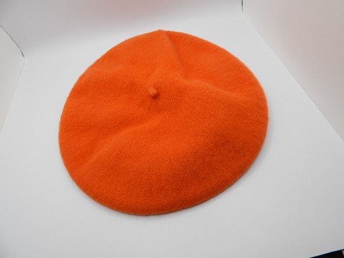 Vintage beret basque 100 wool - beret,