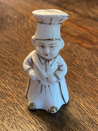 Salt pepper shaker ceramic - pepper,