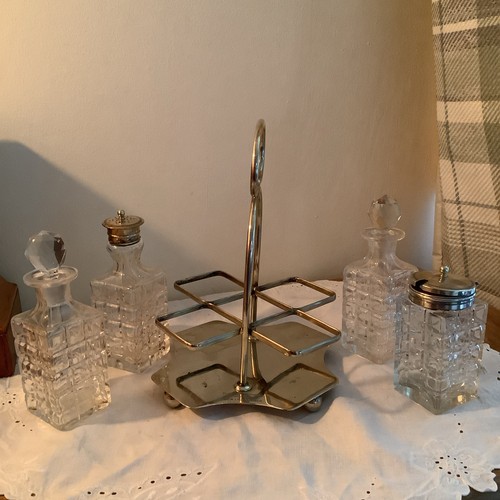Silver plate piece - plate,