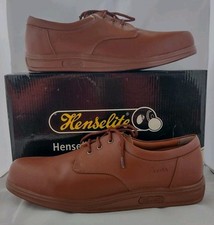 Henselite Victory Bowls Shoes Mens Size 11 In Tan Leather. Excellent Boxed.