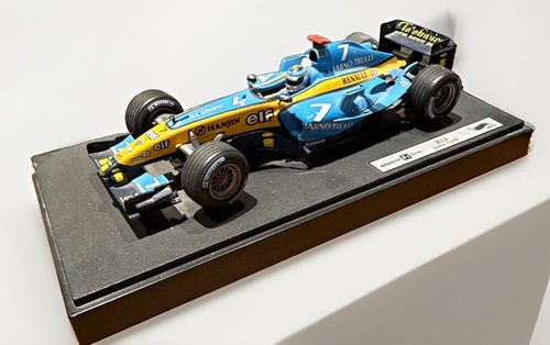 Hot wheels racing - racing, renault