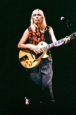 JONI MITCHELL in concert