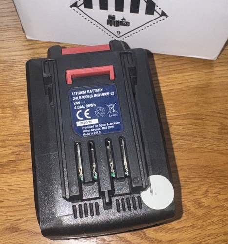 Spear jackson cordless - &,