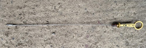 Oil level dipstick - 🔶️,