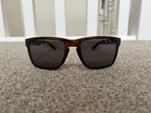 Oakley holbrook sunglasses - xl,