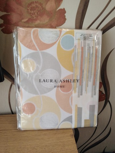 Laura ashley lanterns - laura, king