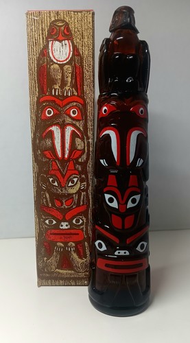 Avon totem pole - totem, country