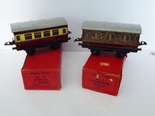 2 x Hornby O Gauge Coaches No