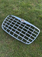 Chrysler 300C Mk1 2007 Front