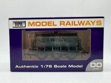 Dapol B678 Weathered CWS 6 Wheel Milk Wagon BOXED MINT