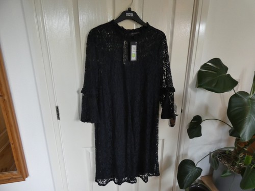 Stunning navy lace - m&s,