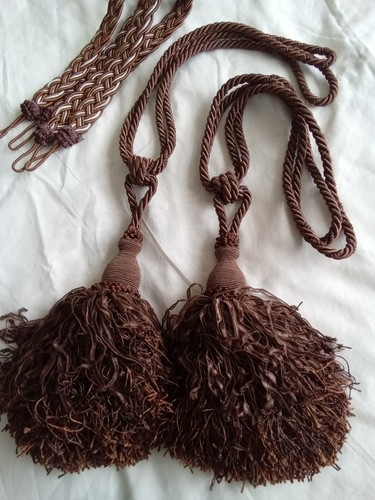 Pair large full tassel - large,