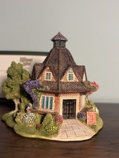 The Rest House Lilliput Lane