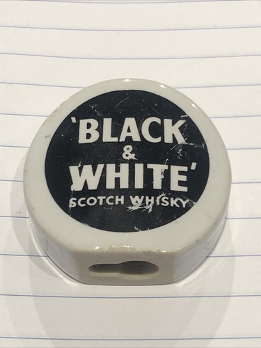Black white scotch whisky - black,
