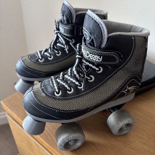 Roller derby quad - roller,