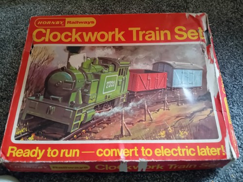 Hornby rs691 clockwork goods - hornby,
