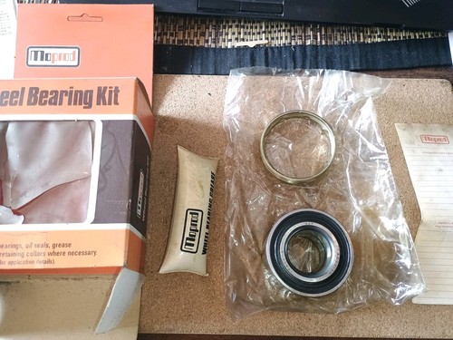 Front wheel bearing kit - wheel,