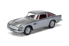 Aston Martin DB5 Starter Airfix Gift Set Model Kit Car 1:43 Scale 29pcs Silver