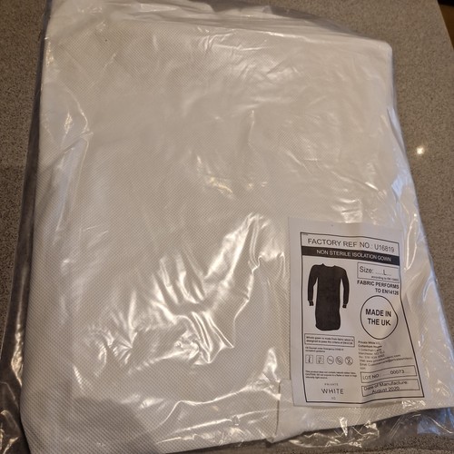 Isolation gowns large - ,