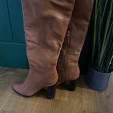 Tan Leather Knee Boots Size 6 Heels Autumn Winter Trending