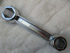 Cyclo Dumbell Spanner 10-in-1