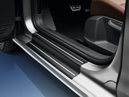 Golf door sill - sv,