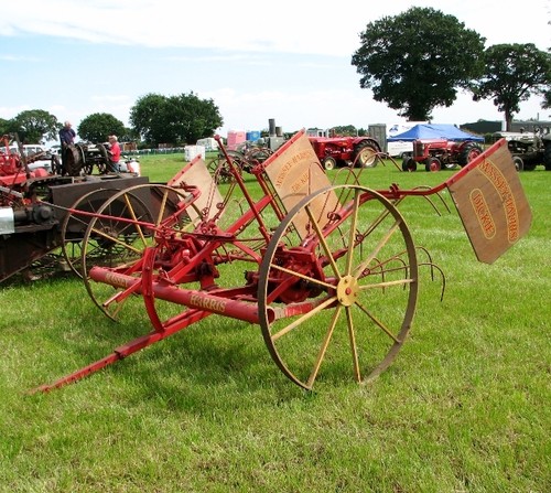 Photo 6x4 massey harris - photo, massey-harris
