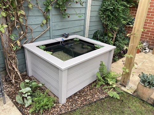 Raised garden pond - pond, w/seat