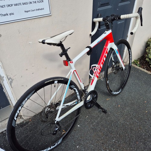Giant defy advanced carbon - advanced,
