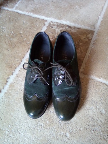 Pitillos green suede and