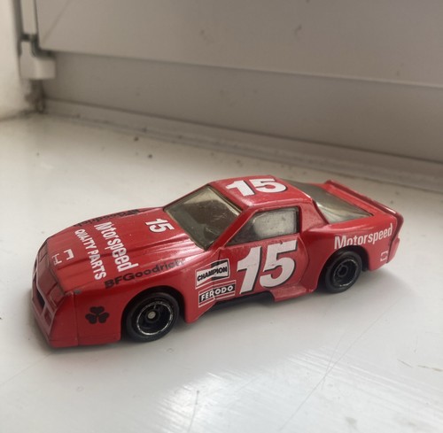Corgi chevrolet camaro - chevrolet,