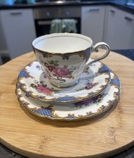 Aynsley Tudor blue Vintage Tea Set Trio 3 Items gold rimmed 1939 wavy edge