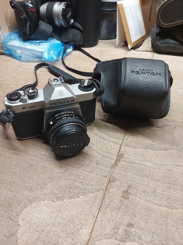 Pentax k1000 35mm - film, camera