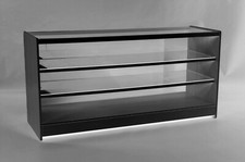 BLACK DISPLAY COUNTER SHOWCASE
