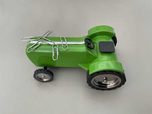 Troika green tractor diecast - troika,