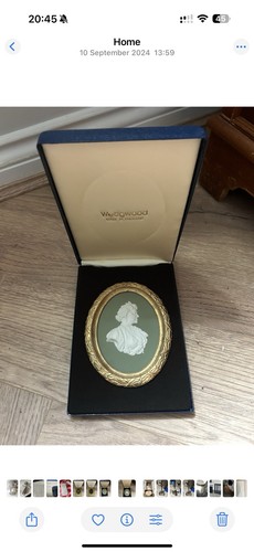 Wedgewood jasperware queen - jasperware,