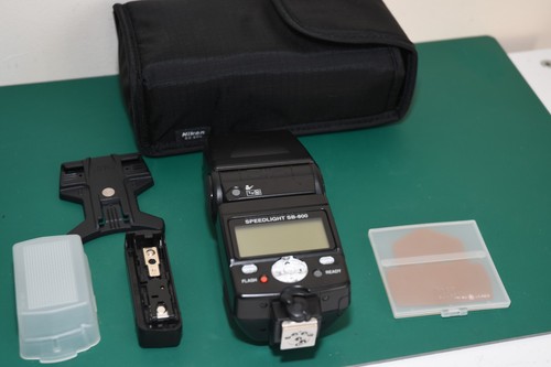 Nikon 800 camera - sb, unit