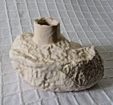 Off white SERAX Moonstone vase B0318125 18 x 14 x 14h cm