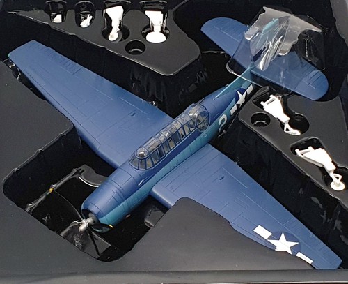 Corgi pr99403 grumman - corgi,