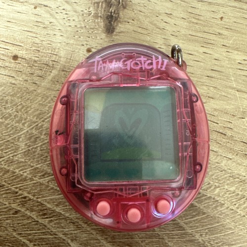 Tamagotchi bandai clear - v2,