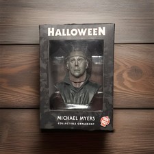 1978 HALLOWEEN Michael Myers Collectible Ornament (Trick or Treat Studios, 2021)