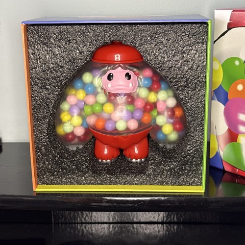 Abominable toys gumball - ,