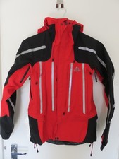 Mountain Equipment Womans Kongur Jacket 8 Red RRP 650