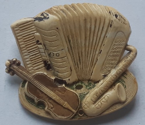 Pin badge buttons musical - badge,