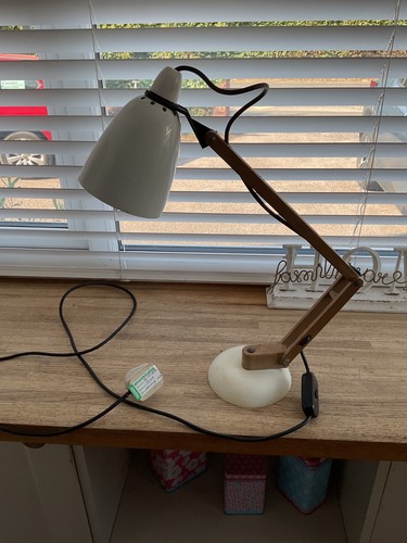 Vintage 1980 white retro - 1980’s,