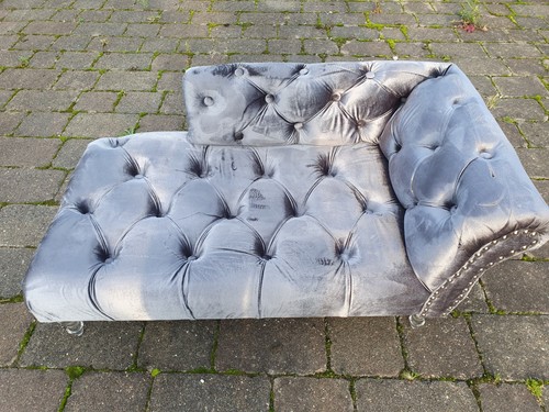 Small velvet grey chaise - small,